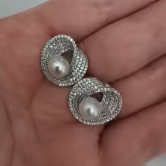 Haute Couture Pearl Diamond Spiral Earrings Timeless Elegance - Picture 4 of 6